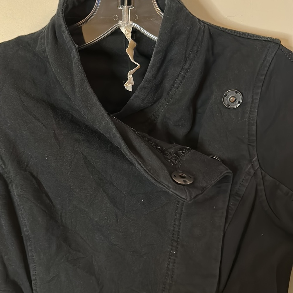 Lululemon Solace Ruched Jacket - Picture 7 of 16